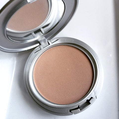Wet & Dry Mineral Powder Foundation Natural 301